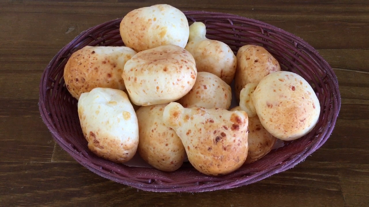 pão-de-queijo